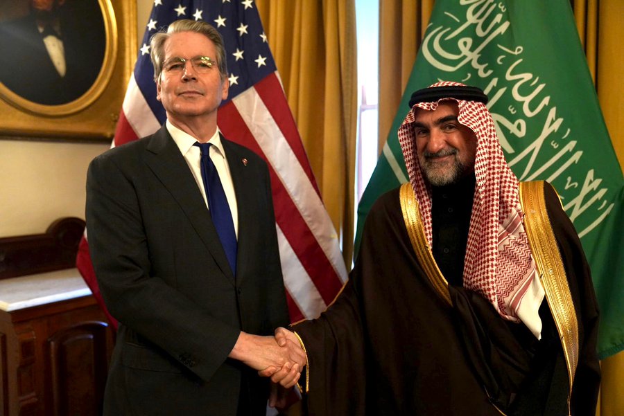 فرص صندوق الاستثمارات العامة السعودي لزيادة استثماراته بشكل كبير في الولايات المتحدة، مما يعزز النمو الاقتصادي، ويبني علاقات طويلة الأمد بين بلدينا».