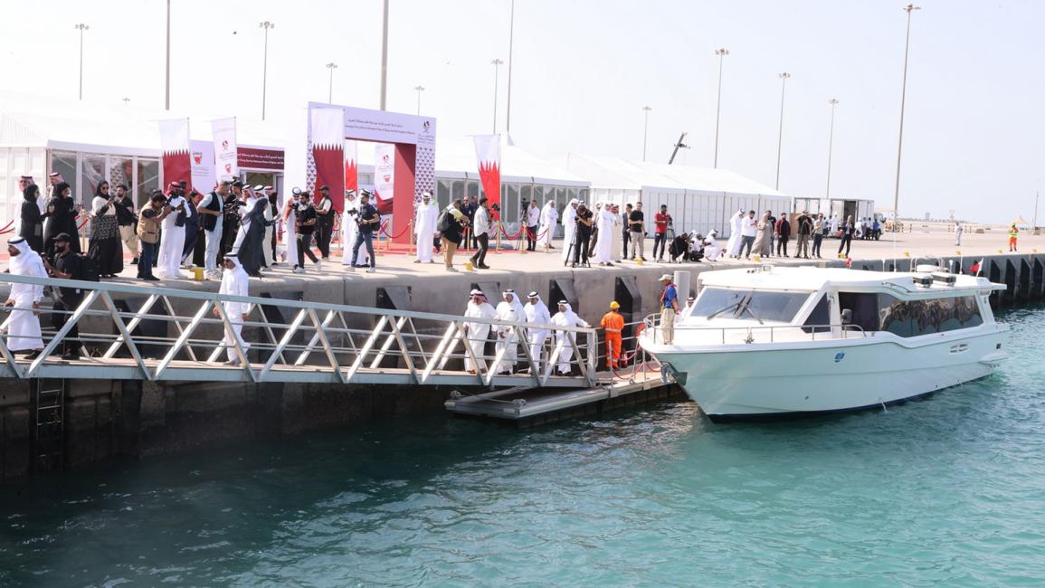 شّن، الخميس، الخط البحري للركاب بين دولة قطر ومملكة البحرين، حيث وصلت أول رحلة ركّاب ضمن المشروع وكان على متنها وفد رسمي بحريني يرأسه وزير المواصلات البحريني الشيخ عبدالله بن أحمد آل خليفة، واستقبله لدى وصوله إلى ميناء الرويس وزير المواصلات القطري محمد بن عبدالله آل ثاني، إيذاناً بتدشين الربط البحري الجديد بين البلدين.