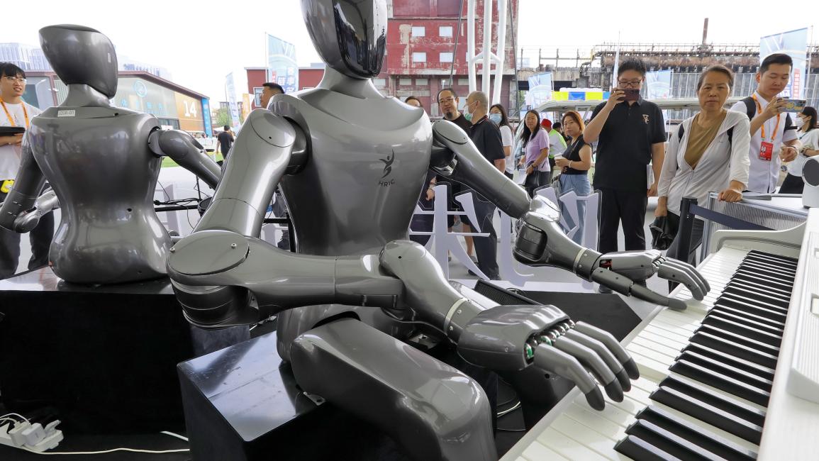 غيّر جذري في طبيعة العمل، وتحسين في مستويات الإنتاج والإنتاجية، وصولاً إلى حلول مبتكرة للأزمات المالية المزمنة.