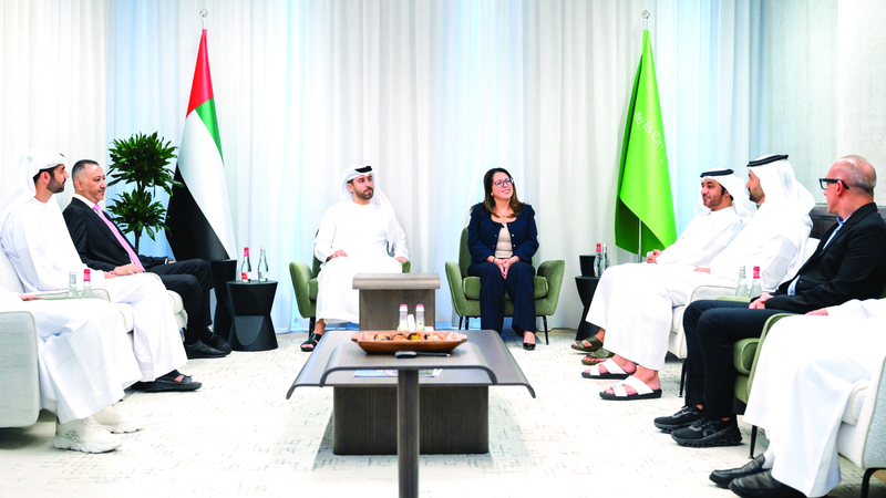 ستوفر «شنايدر إلكتريك» شواحن متطورة للسيارات الكهربائية، من خلال شريكها في التوزيع «Vcharge»، لتوفير تجربة مستخدم سلسة، وسيتم دمج الشواحن مع محفظة «سالك» الإلكترونية، ما يسمح للسائقين بدفع رسوم جلسات الشحن مباشرة من خلال حساباتهم الحالية على «سالك»، الأمر الذي يُسهّل عملية شحن السيارات الكهربائية في جميع أنحاء الإمارات.