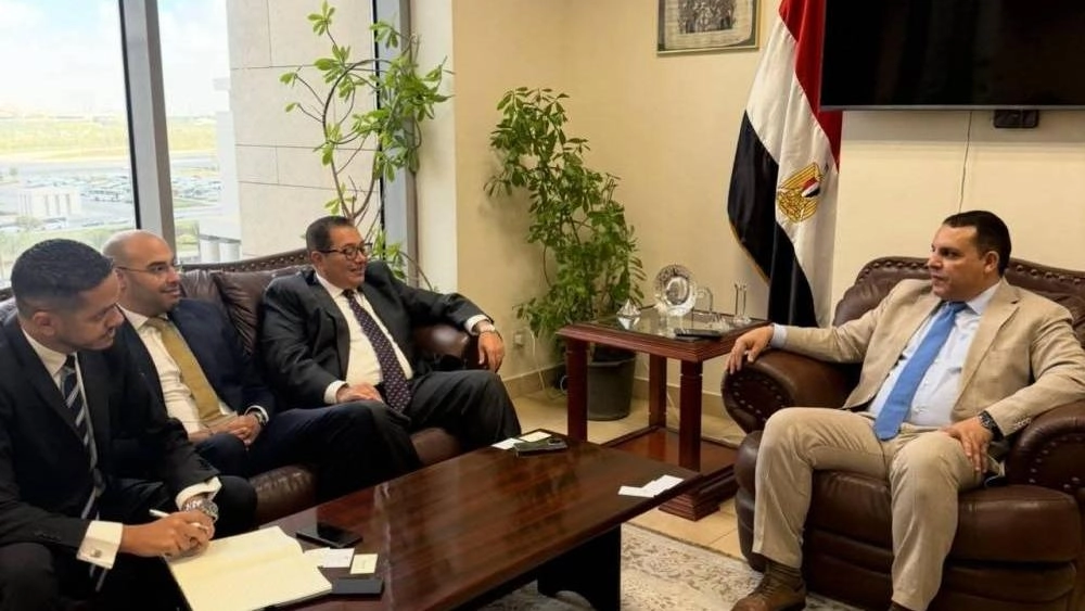 أعلن جهاز التمثيل التجاري المصري التعاون مع بنك الإمارات دبي الوطني، لتمكين الشركات المصرية من النفاذ إلى الأسواق العالمية.