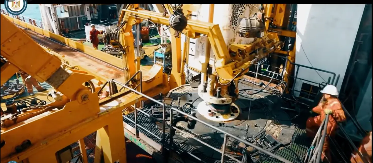 أعلنت وزارة البترول والثروة المعدنية في مصر، يوم الاثنين، عن تحقيق كشف غازي جديد في الصحراء الغربية، بقدرة إنتاجية تُقدّر بنحو 36 مليون قدم مكعب يومياً، في نجاح جديد يضاف إلى إنجازات قطاع البترول خلال الفترة الأخيرة.