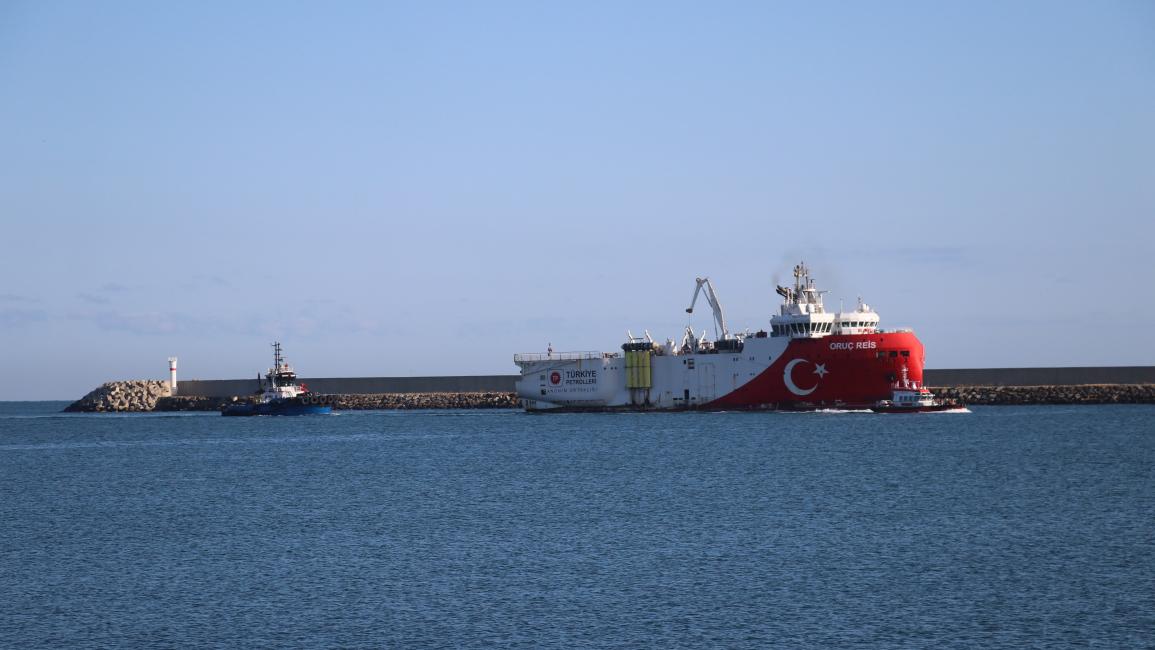 أطلقت وزارة الموانئ والنقل البحري في الحكومة الفيدرالية الثلاثاء، نظاماً رقمياً لتتبّع الشحن إلكترونياً معلنة أنه أصبح نافذاً بشكل كامل وإلزامياً على جميع البضائع الواردة أو المغادرة للموانئ الصومالية