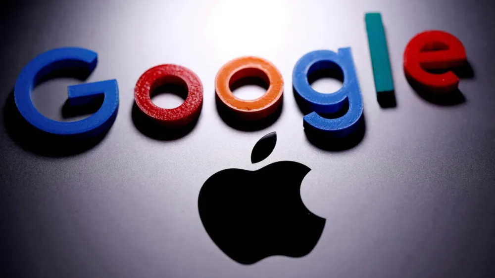 قالت شركتا أبل وجوجل إنهما أرسلتا هذا الأسبوع مجموعة جديدة من إشعارات بشأن التهديدات الإلكترونية للمستخدمين في جميع أنحاء العالم، معلنتين أحدث جهودهما لحماية العملاء من تهديدات المراقبة والتجسس.