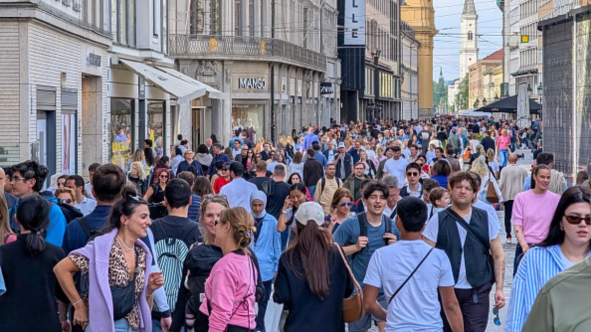 من المتوقع بقاء معدلات الفائدة على الادخار في ألمانيا مستقرة حتى منتصف العام المقبل على الأقل، على الرغم من أنها لا تزال أدنى من معدل التضخم،