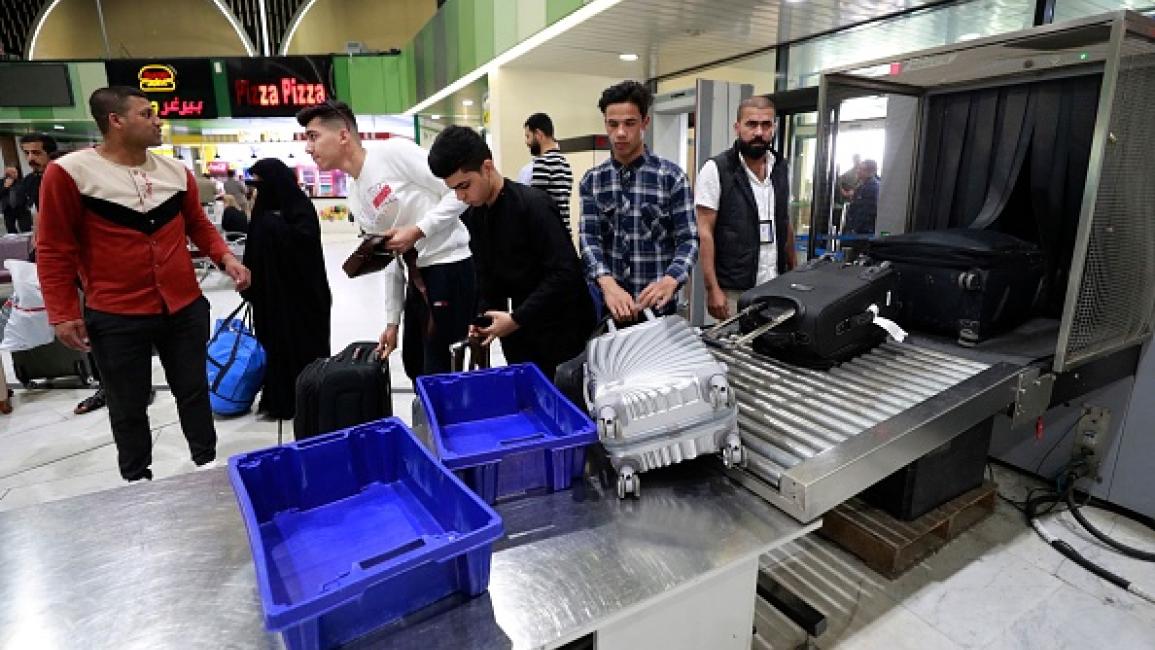 أعلنت وزارة النقل العراقية، عن هبوط طائرة تابعة لشركة "أيجة" اليونانية في مطار بغداد الدولي، لتكون أول طائرة تجارية أوروبية تحط فيه منذ 35 عاماً