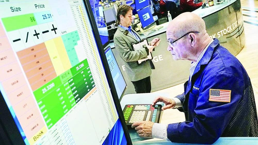 بدأت الأسهم الأمريكية عام 2026 بأداء قوي، لكنها قد تواجه اضطرابات في الأيام المقبلة مع بدء موسم صدور نتائج الشركات، وبيانات التضخم الجديدة، ويضاف إلى كل ذلك حالة اضطراب المشهد الجيوسياسي.