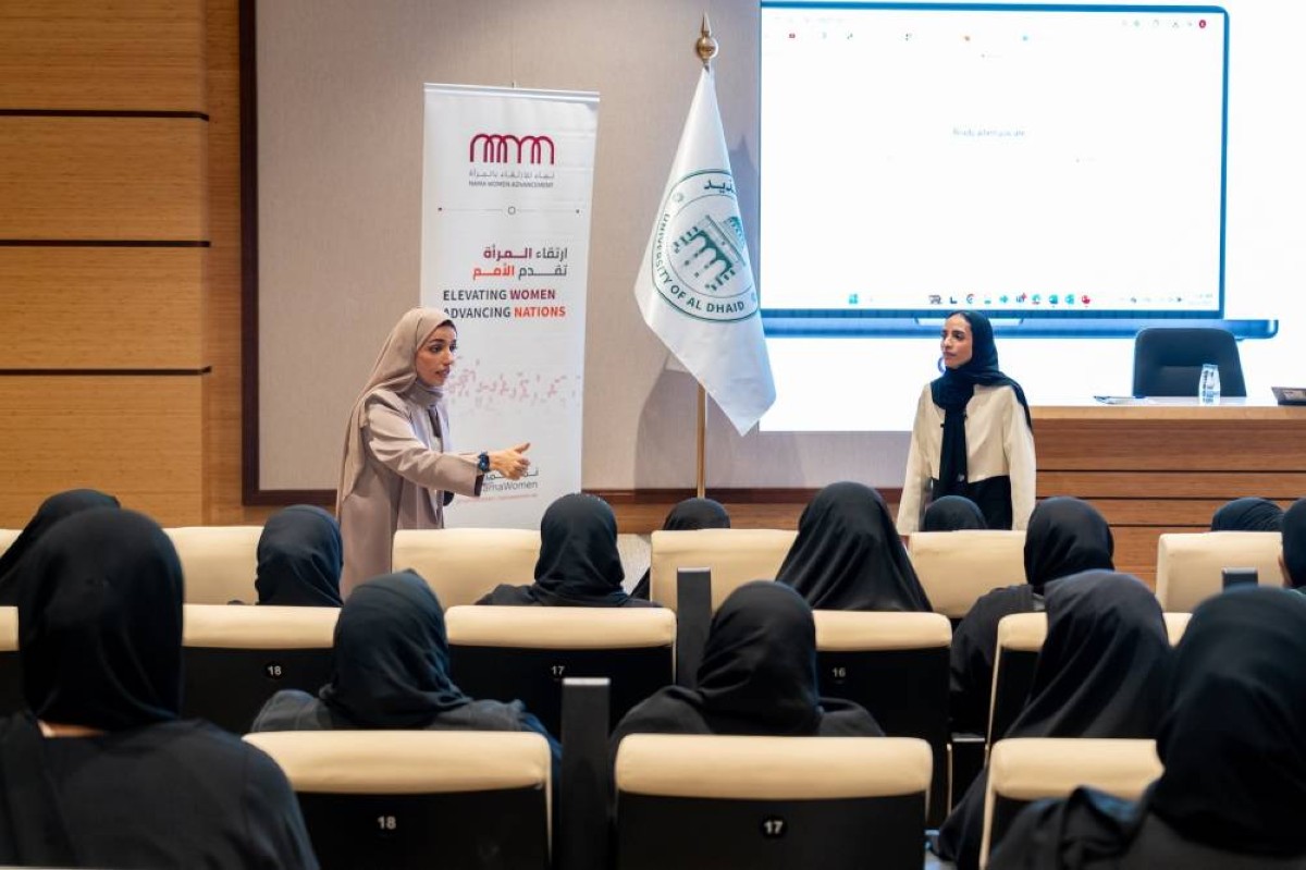 تؤكد الدراسات أن دمج النساء في مجالات العلوم والتكنولوجيا والهندسة والرياضيات (STEM) يشكل ركيزة لتحسين جودة الاكتشافات وتوسيع نطاق الحلول، فالفِرق التي تضم الرجال والنساء تنتج أفكاراً أكثر اتساعاً وتنوعاً، وترفع معايير الأخلاقيات العلمية،